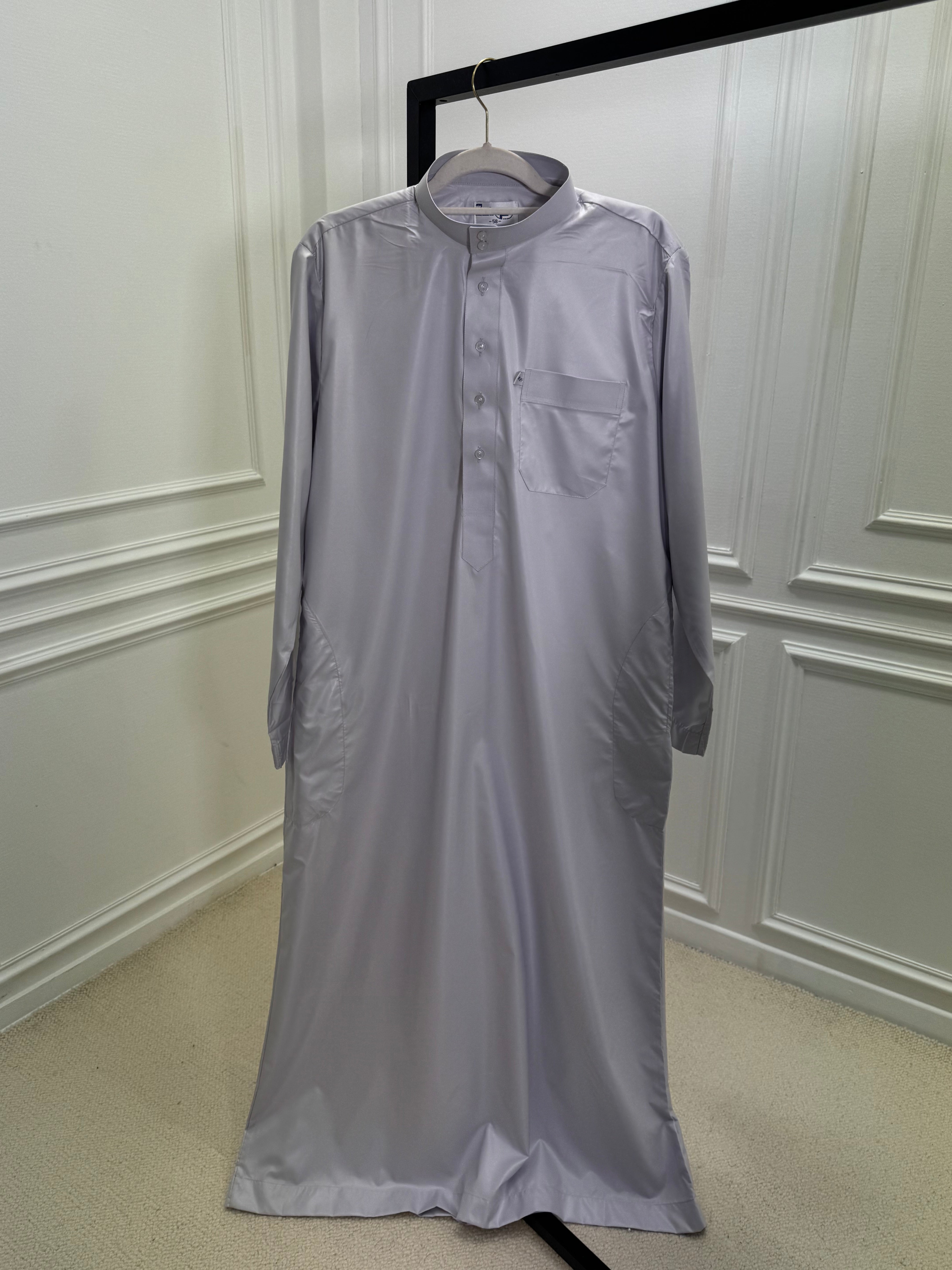 Qamis gris clair