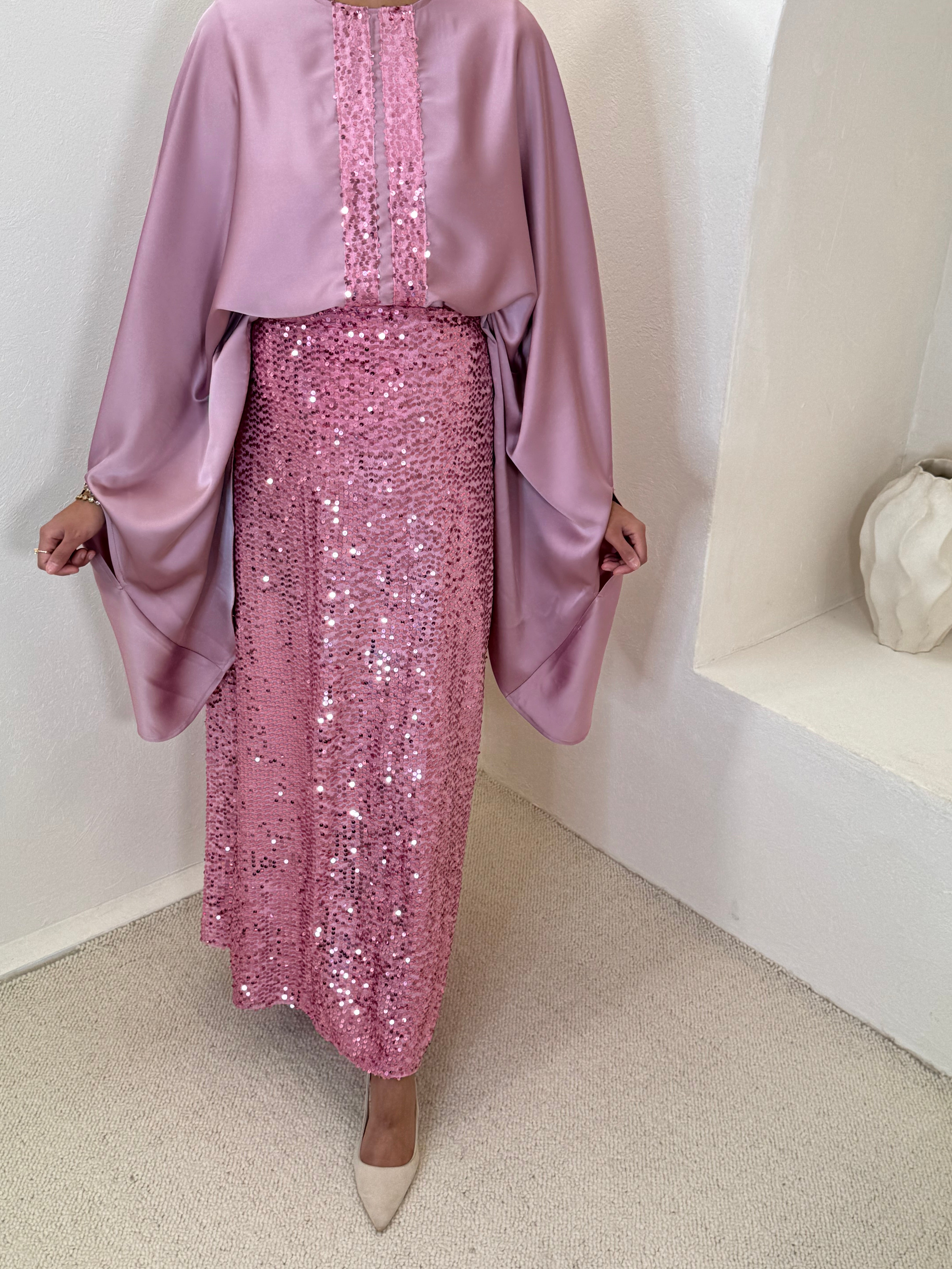 Set NOON sequin rose