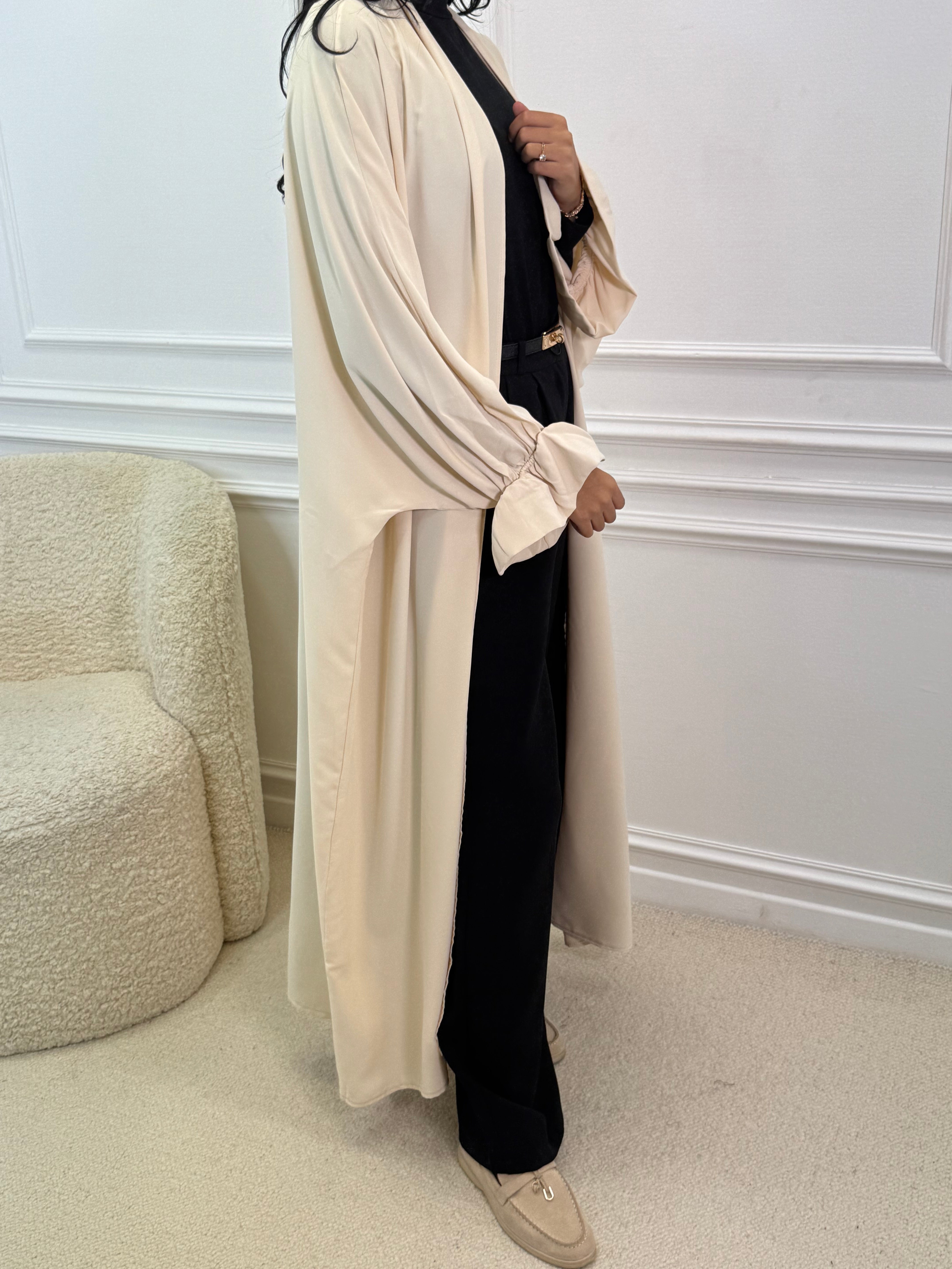 SOUMYA beige kimono