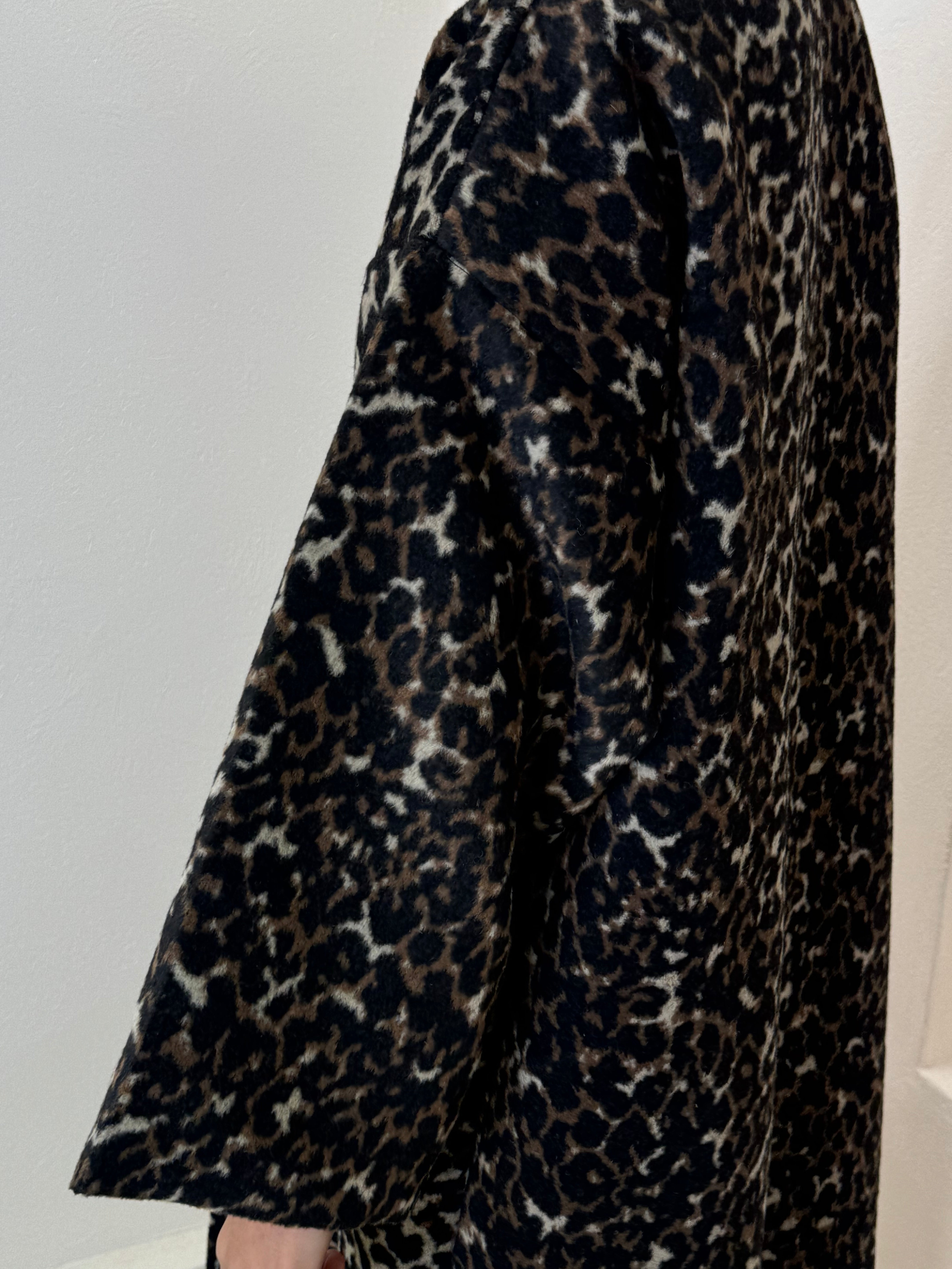 Coat LEOPARIA
