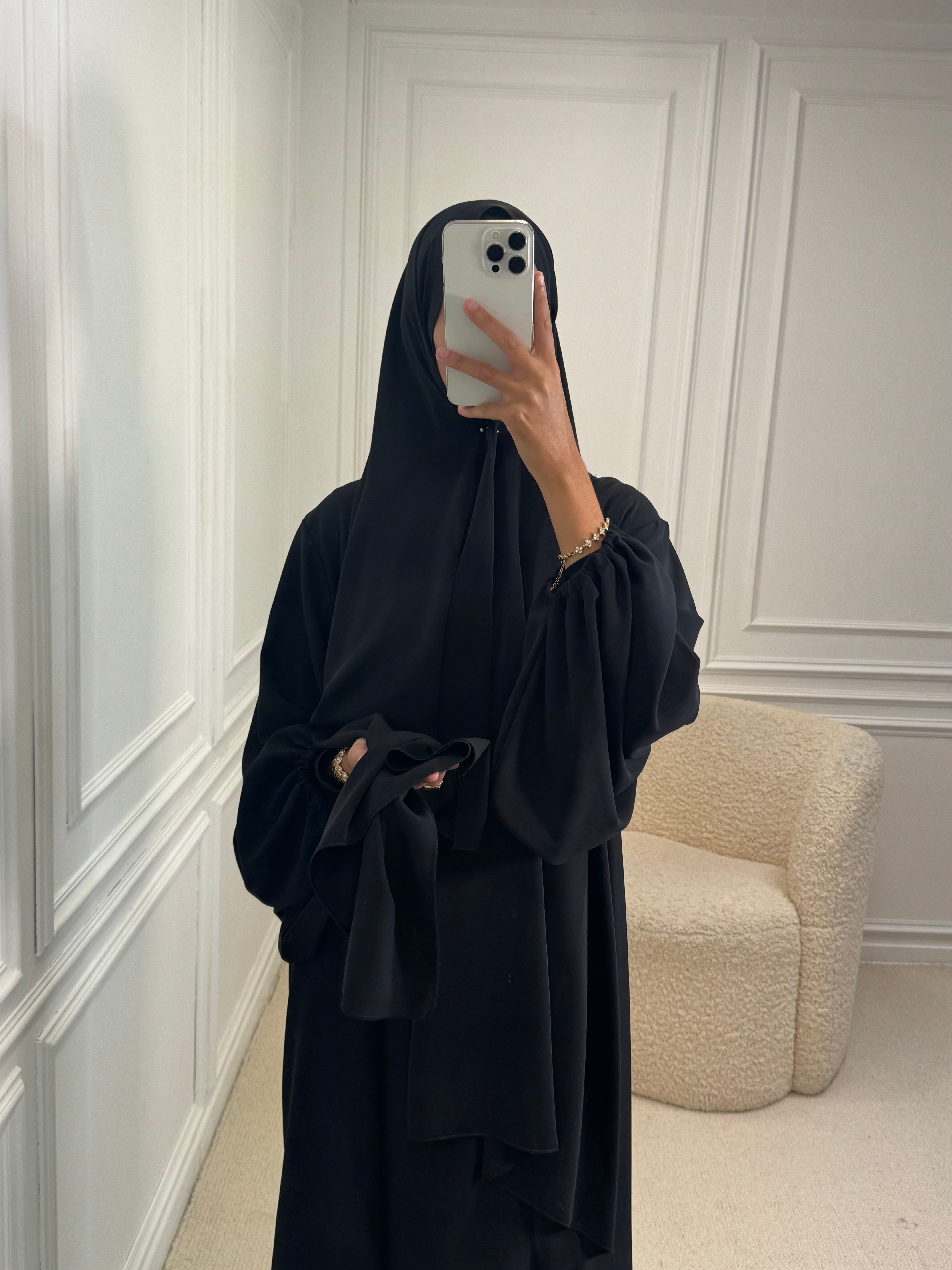 Hijab de seda de Médine negro