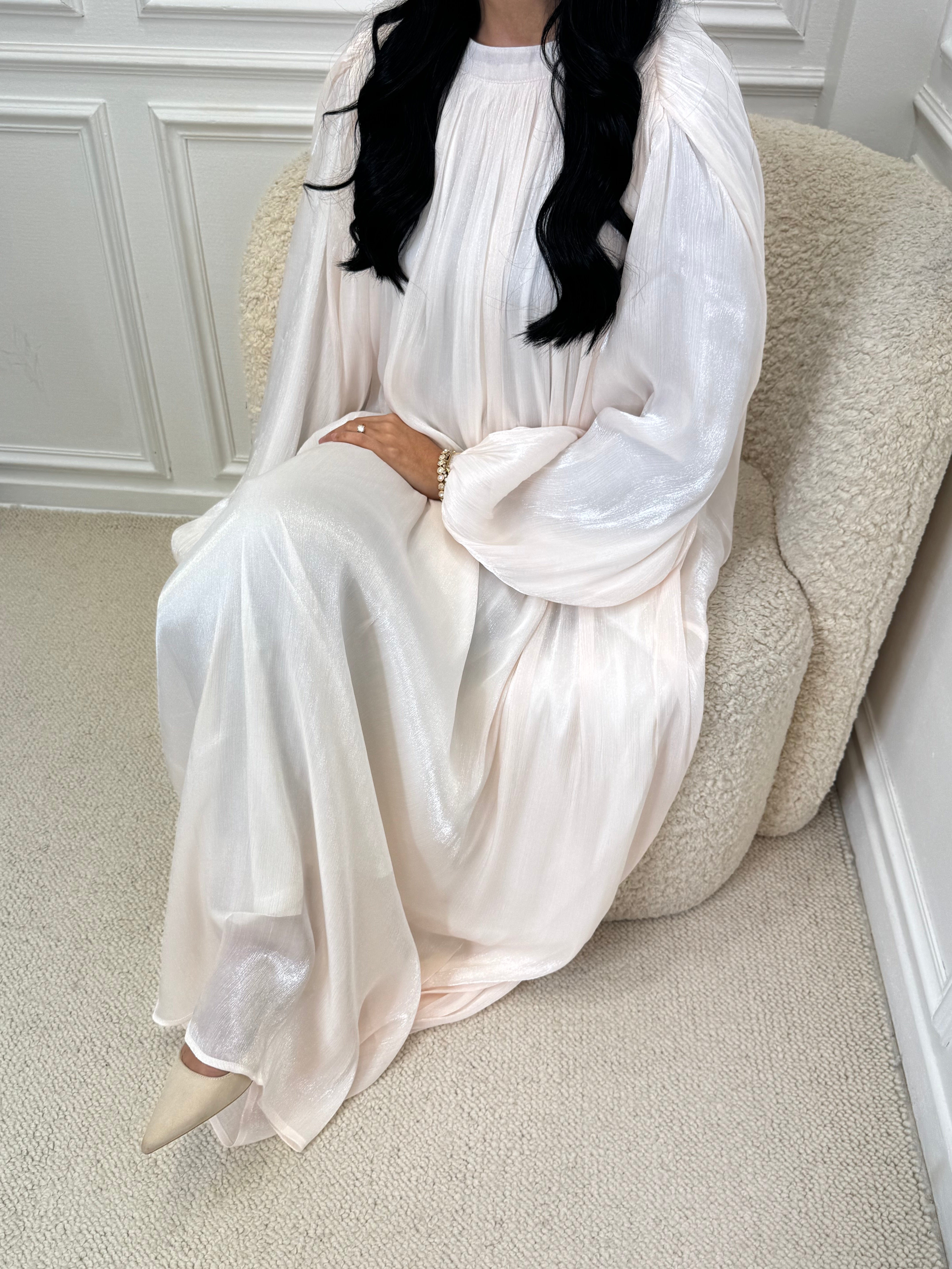 Robe ESMERA crème