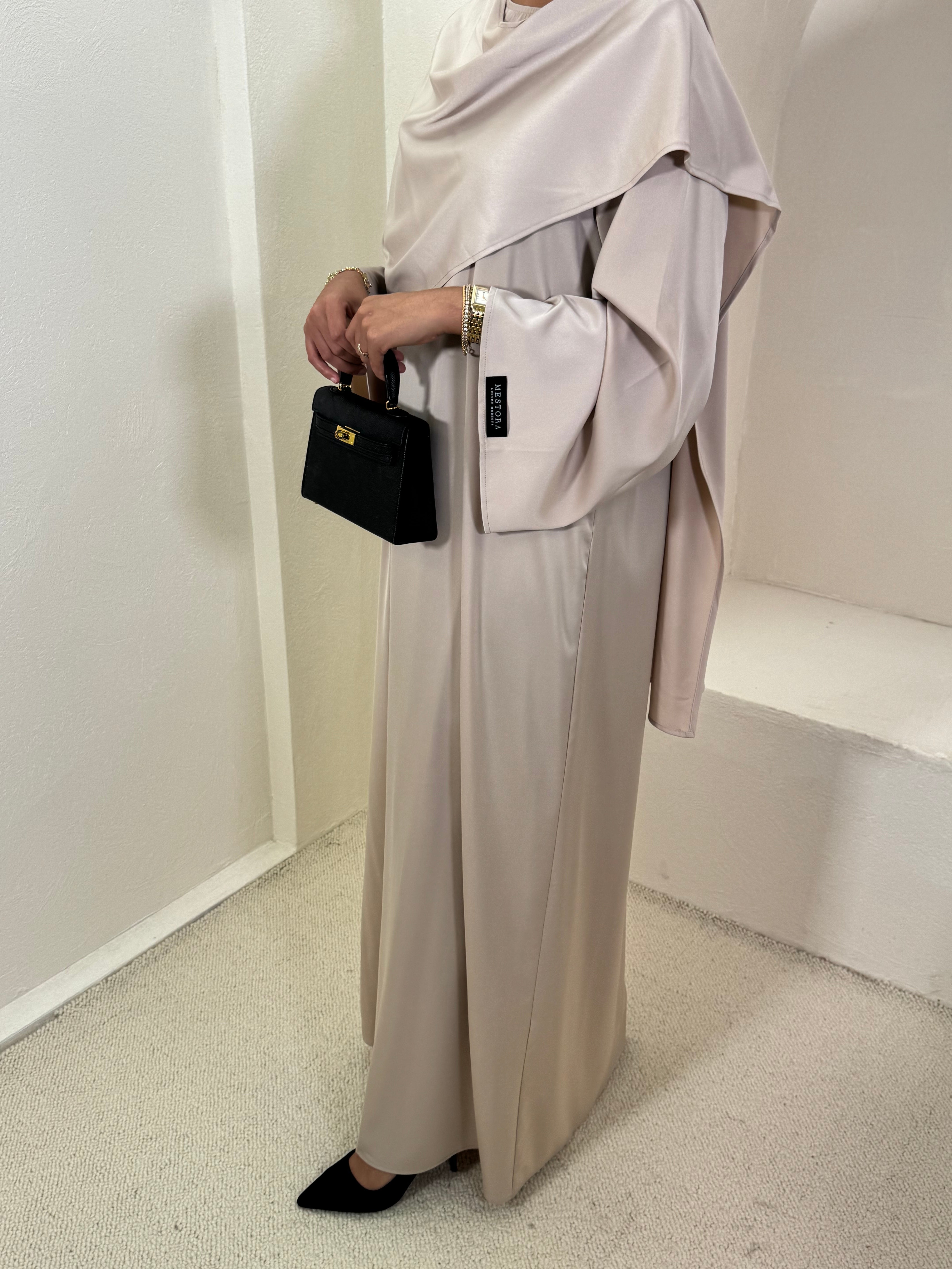 Robe saoudienne AMIRA - Champagne