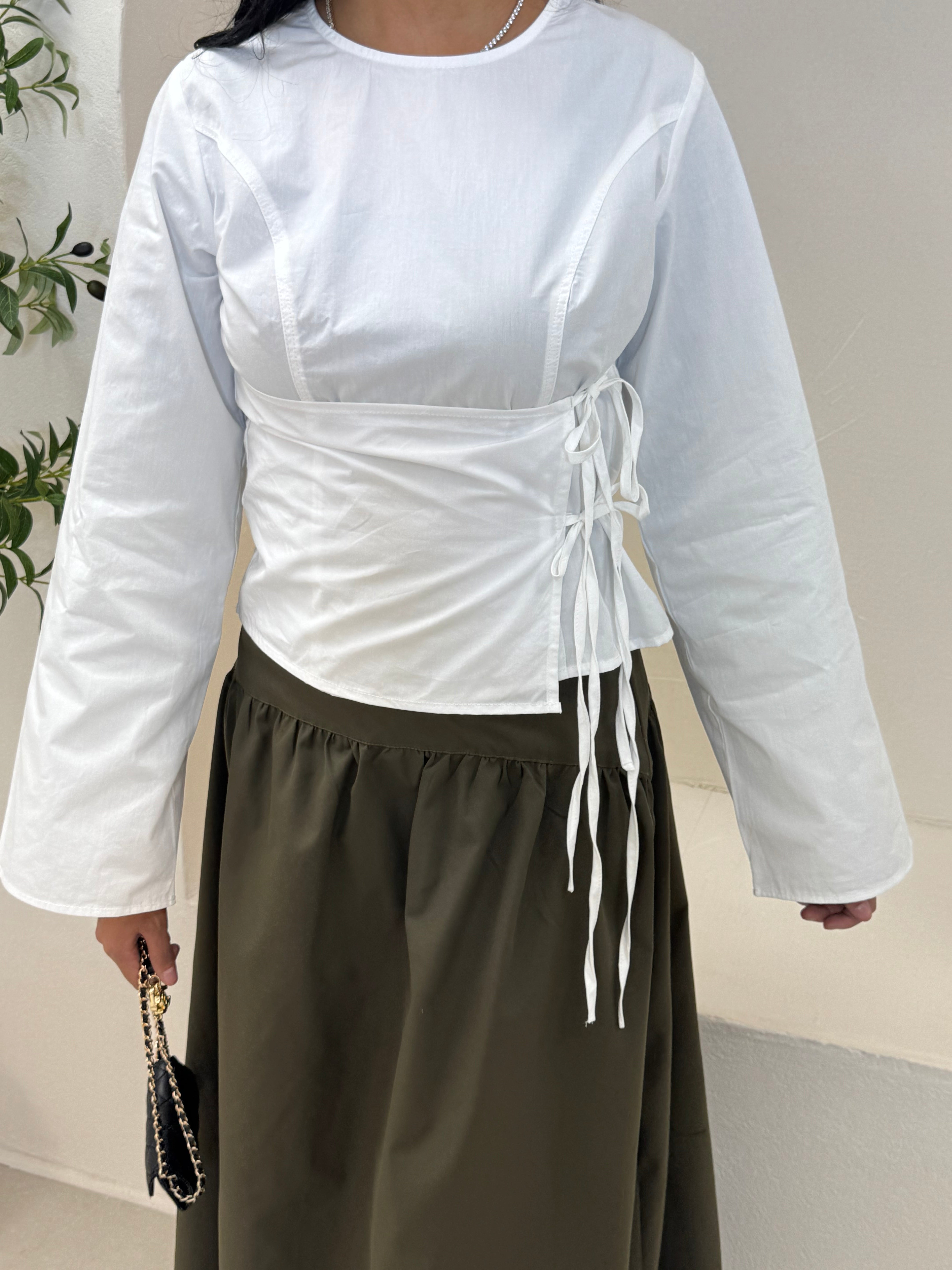 Haut TIKA blanc