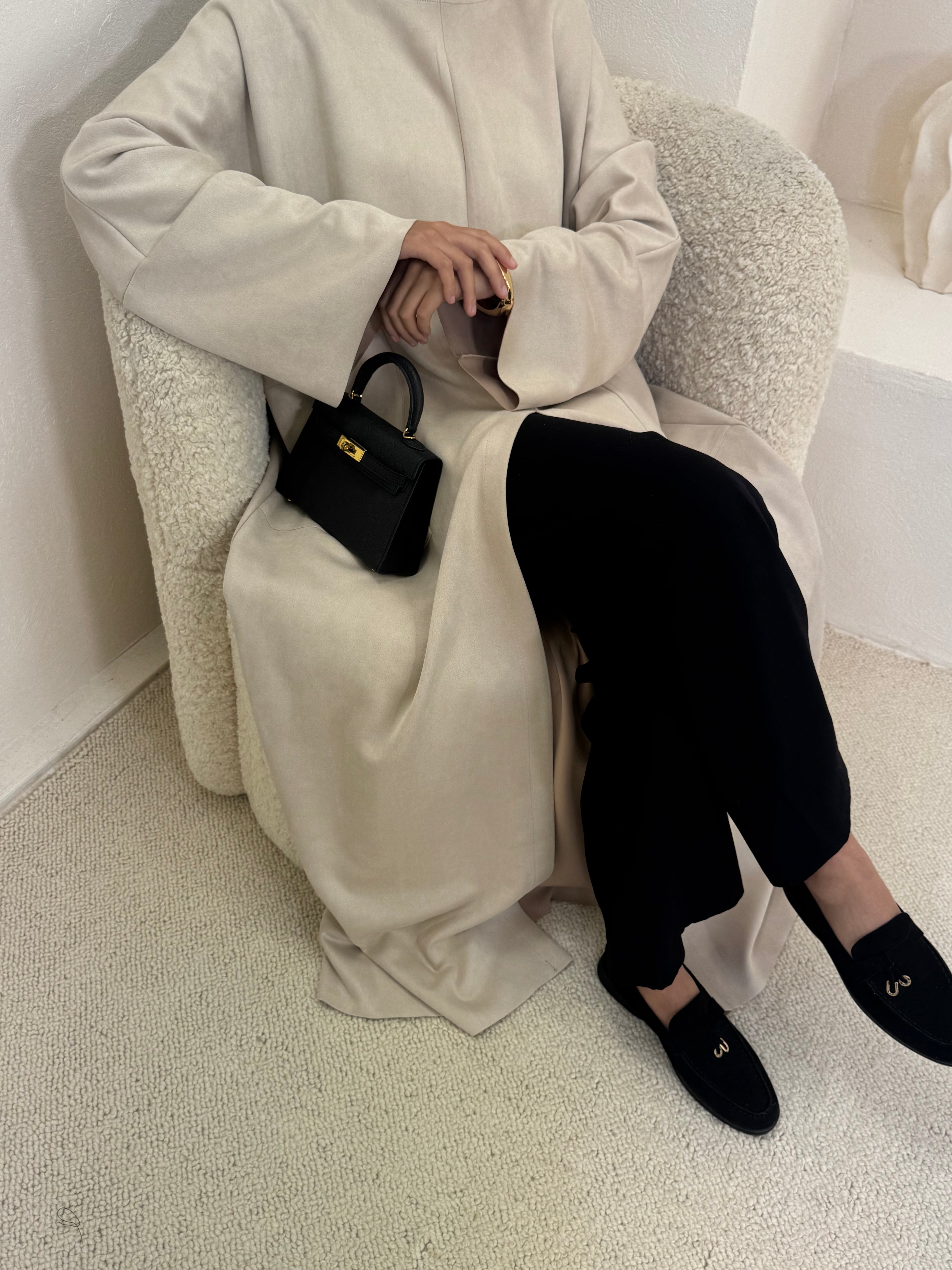 Beige suède KYA abaya