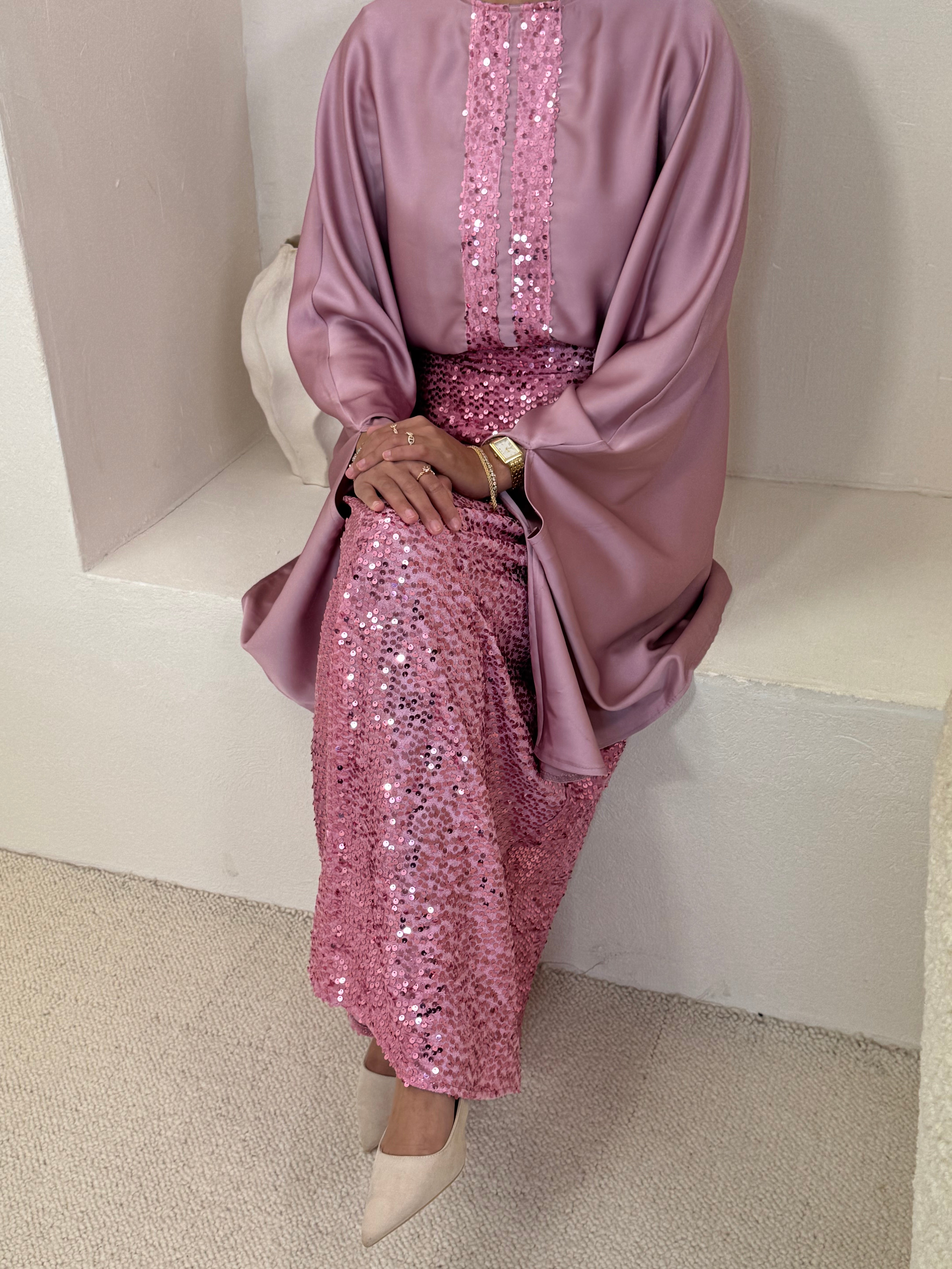 Set NOON sequin rose