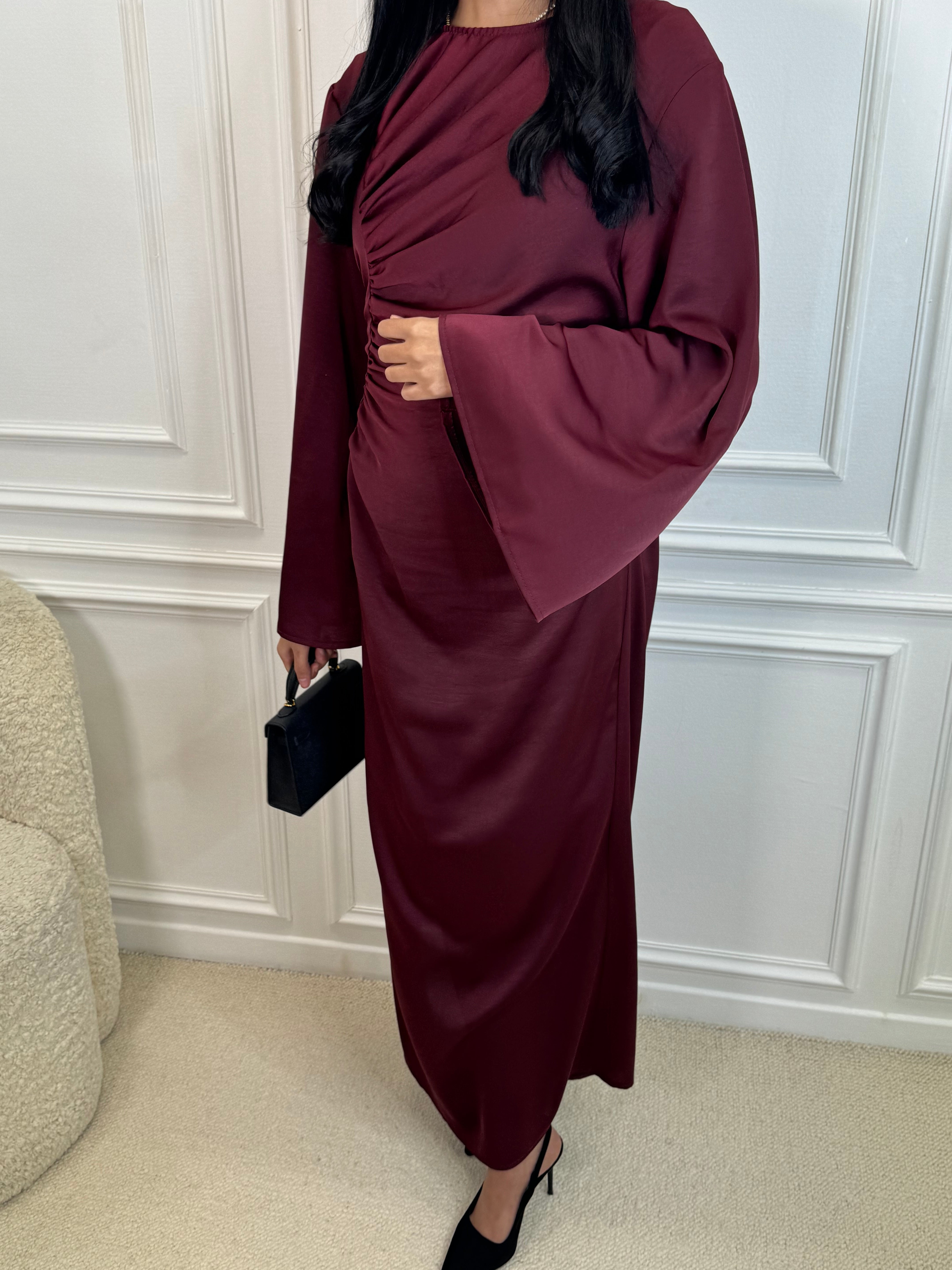 Robe ASSYA bordeaux