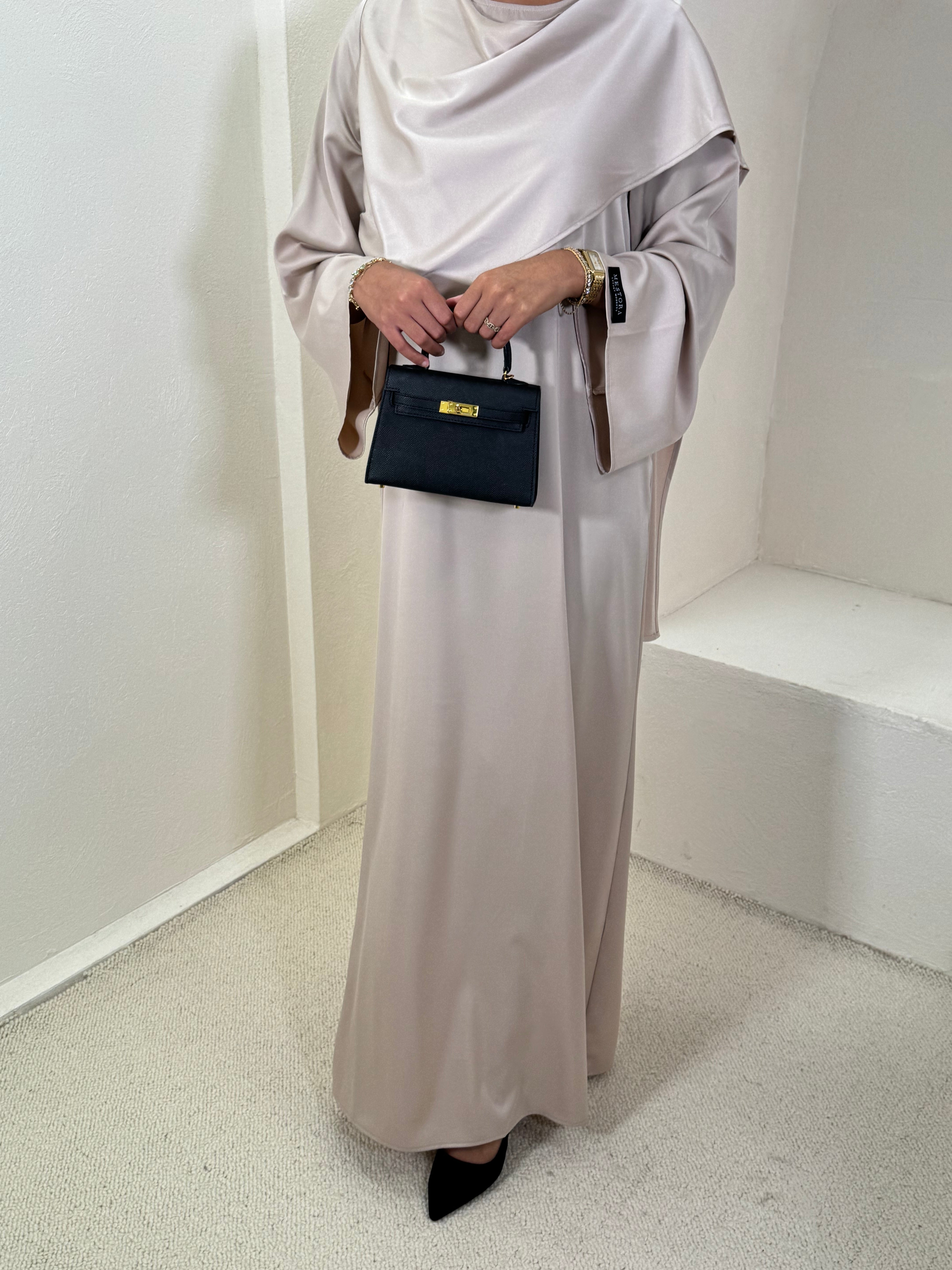 Robe saoudienne AMIRA - Champagne