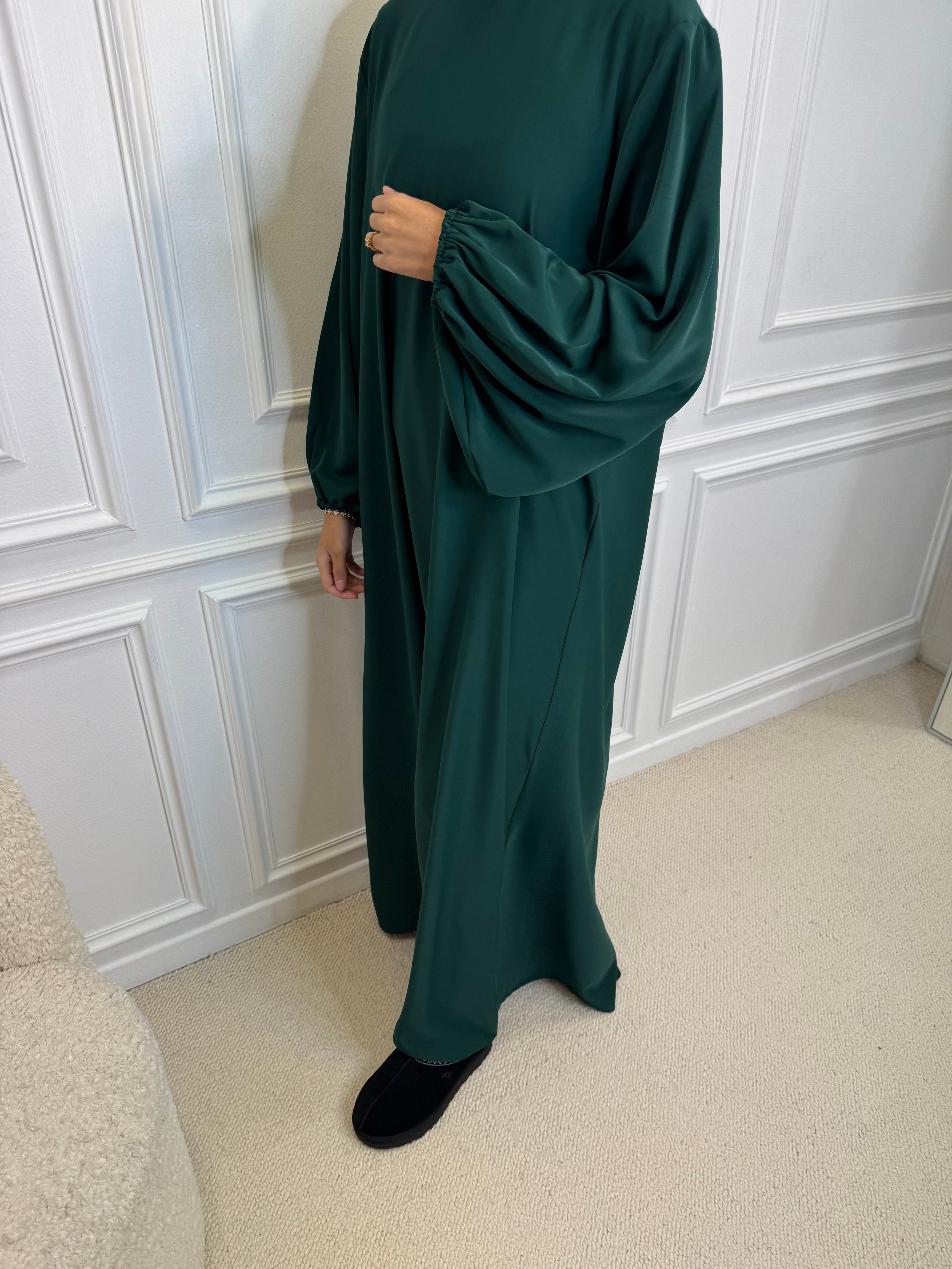 Abaya OUMEIMA vert forêt